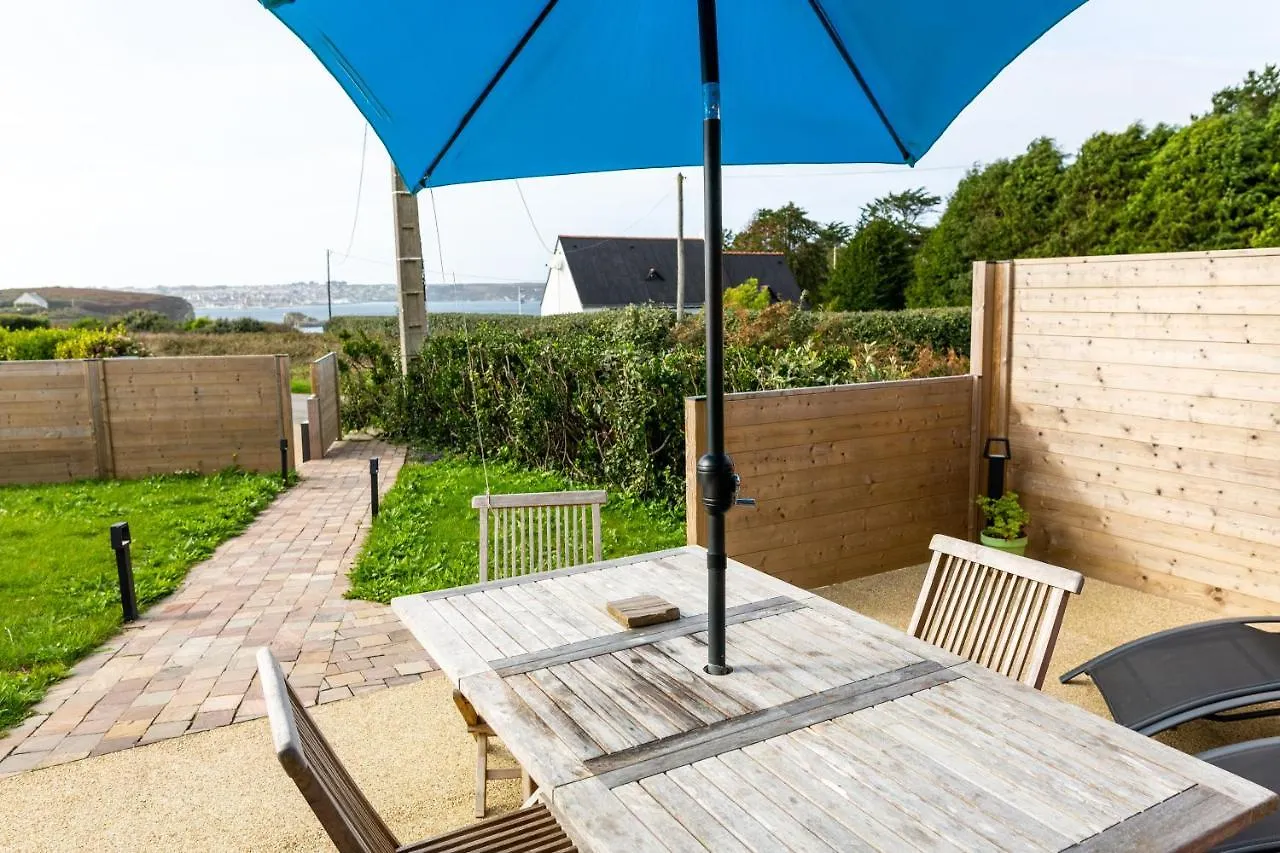 Holiday home Maison Superbe Vue Mer - 200M De La Plage Camaret-sur-Mer