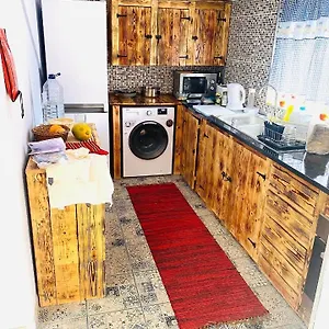 https://lovely-brand-new-one-bed-room-top-apartment-with-sea.madeira-islandshotels.com